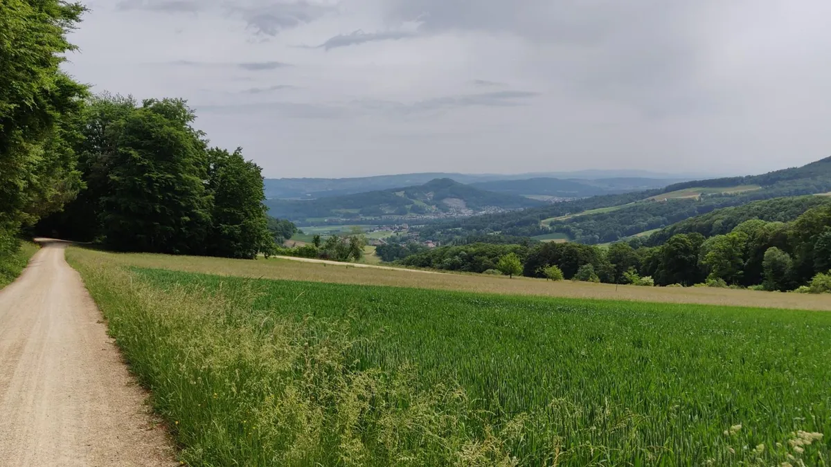 Hiking the Jura Crest Trail in 16 stages